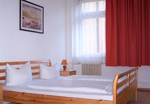 Hotel Majestic Берлин Экстерьер фото